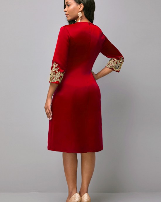 Round Neck 3/4 Sleeve Embroidered Dress