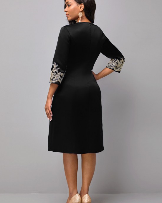 Round Neck 3/4 Sleeve Embroidered Dress