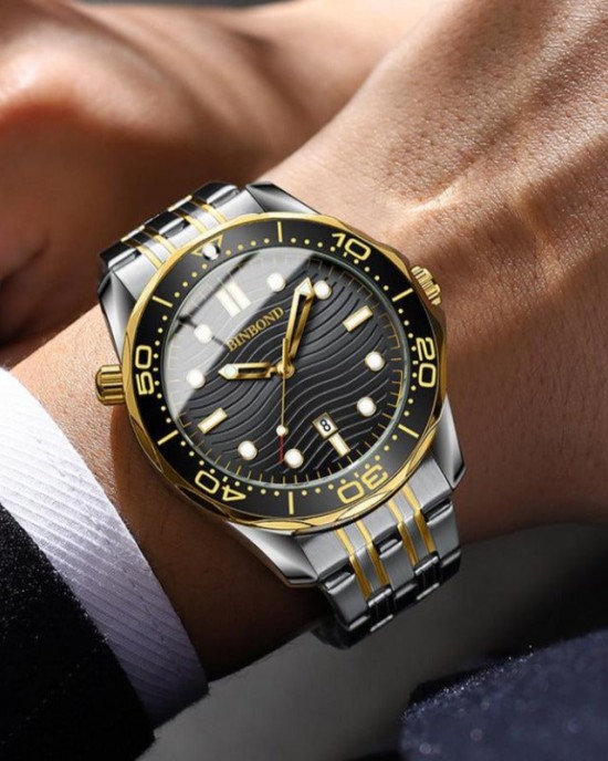 BOND - Submariner